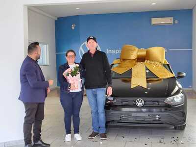 Morador de Nova Laranjeiras ganha carro 0 km em promoção da Volkswagen “Fevereiro da Sorte”